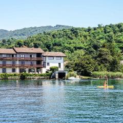 Cascina Tumas Orta Lake