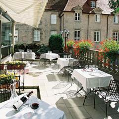 Logis Hôtel Le Cheval Blanc