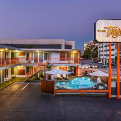 The Tangerine - a Burbank Hotel