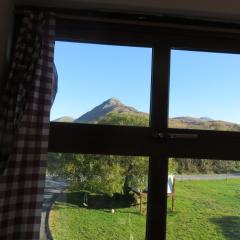 Letterfrack Mountain Farm Cottage on farm in village centre