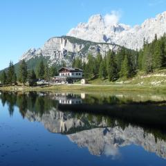 Albergo Chalet Lago Antorno