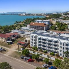 Madison Ocean Breeze Apartments