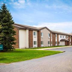 Quality Inn Chesterton near Indiana Dunes National Park I-94