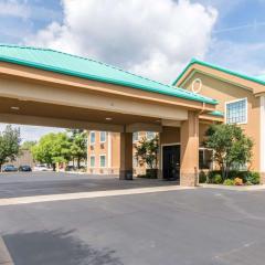 Quality Inn & Suites Alma - Fort Smith Northeast