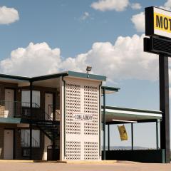 Motel 8 Laramie