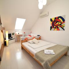 Studio apartment White