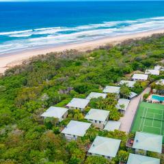 The Retreat Beach Houses