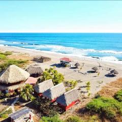 Surfing Turtle Lodge