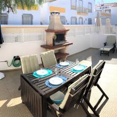 Apartamento Praia Altura - Terraço BBQ - Wifi - AC - Garagem Fechada