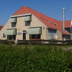 De Cyprian Bed & Breakfast