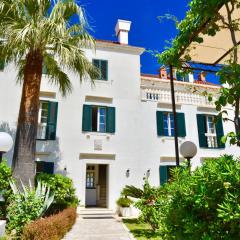 Villa Giardino Heritage Boutique Hotel Bol