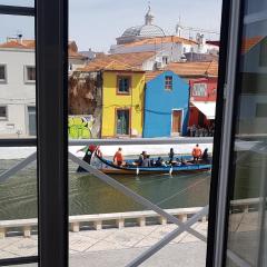 Flamingo's House - Beautiful View Over the Canal