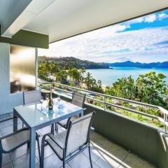 Hibiscus Apartments on Hamilton Island by HIHA