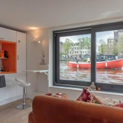 Houseboat Ark van Amstel