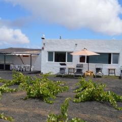 Casa Volcán de Ye