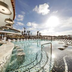 Hard Rock Hotel Tenerife