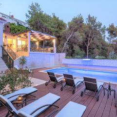 Villa Fani - Apartments in Trogir