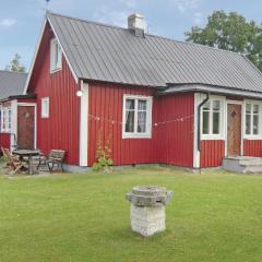 Stunning Home In Löttorp With Wifi