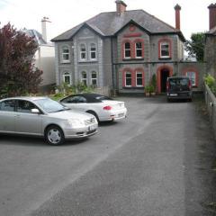 Dun Aoibhinn Guest Accommodation