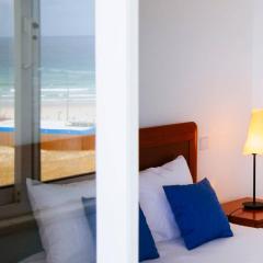 Panoramic Beach View Apartment (T2) in Caparica