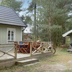 Amazing Home In Löttorp With Kitchen