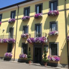 Hotel divino Amore