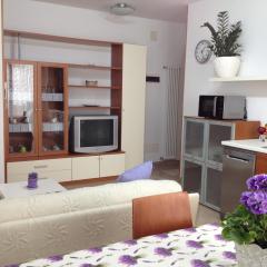 Aloe beach apartments, ombrellone, parcheggio e uso di biciclette gratis