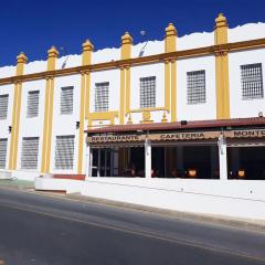 Hostal Montemayor