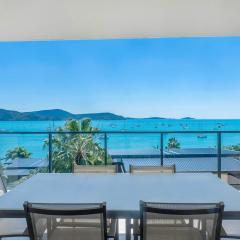 Executive on Whisper Bay - Cannonvale