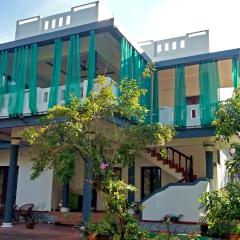 Kadalamma Beach Homestay