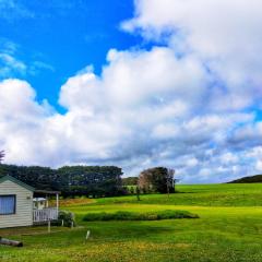 Twelve Apostles Motel & Country Retreat