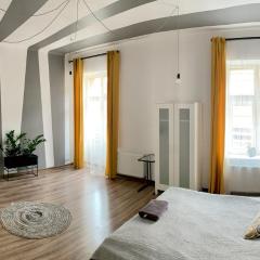 Apartament Równa 12