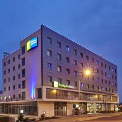 Holiday Inn Express Lisbon Alfragide, an IHG Hotel