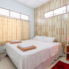 Adil Jaya Homestay