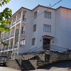 PARNON HOTEL