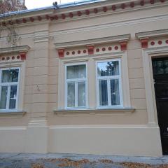 Konzul -Top apartment, strict center, parking