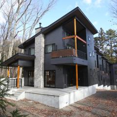 The Seasons Apartments Hakuba