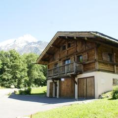 Peaceful Chalet in Les Houches with Mountain Views