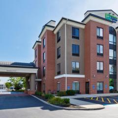 Holiday Inn Express Hotel & Suites Cleveland-Richfield, an IHG Hotel