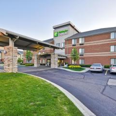 Holiday Inn Express Romulus / Detroit Airport, an IHG Hotel