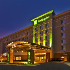 Holiday Inn Detroit Metro Airport, an IHG Hotel