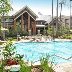 Resort Style Apartment/Home - The Woodlands