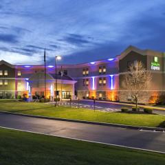 Holiday Inn Express Harrisburg NE, an IHG Hotel