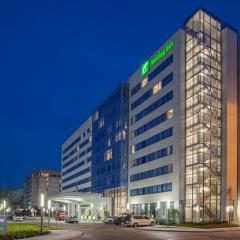 Holiday Inn Cleveland Clinic, an IHG Hotel