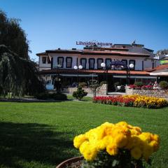 Lihnidos Square