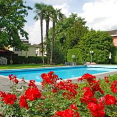 Ferienwohnung mit Garten und Pool in Ascona