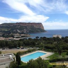 Magnifique vue baie et Cap Canaille Parking/Piscine