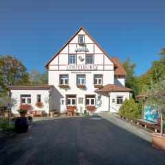 Stiefelburg Der Berghof