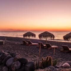 Beach Houses Santorini