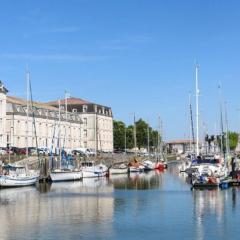 La Fayette 2*, Meublé tout confort avec vue sur le port